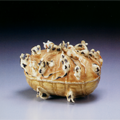 福俵鼠乗香盒 Incense Box of Rice bale with mice