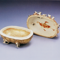 福俵鼠乗香盒 Incense Box of Rice bale with mice